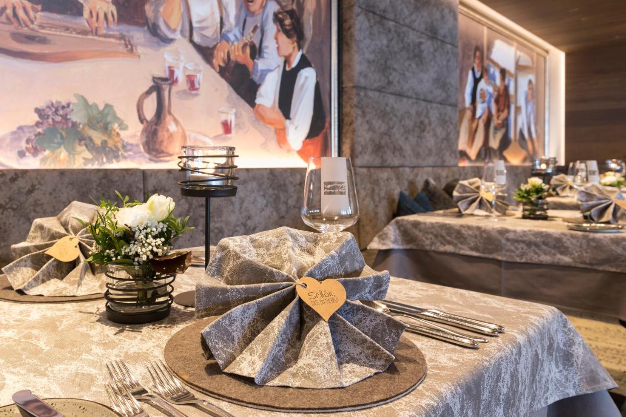 Hotel Sonnblick Sankt Leonhard im Pitztal Ngoại thất bức ảnh