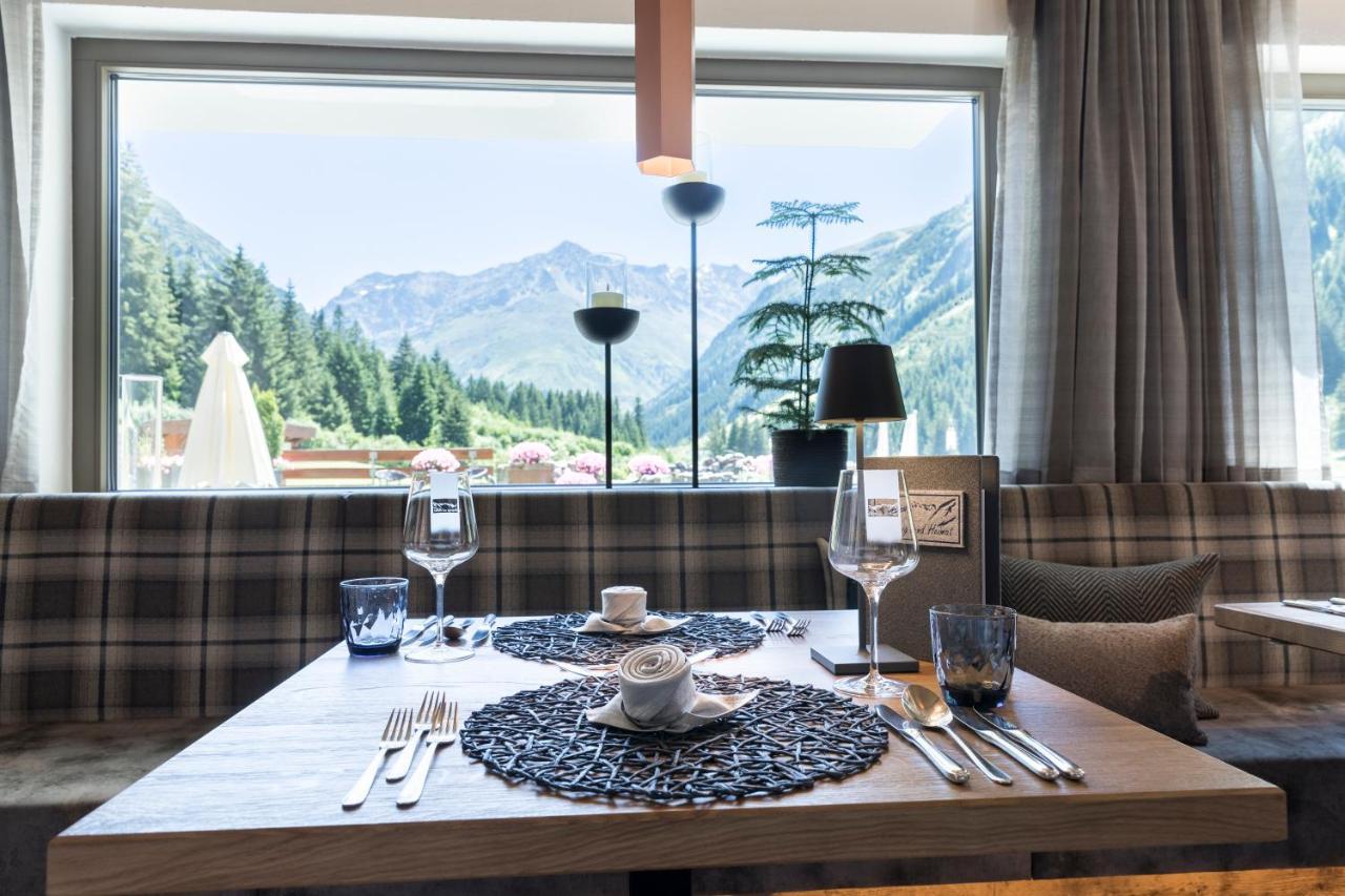 Hotel Sonnblick Sankt Leonhard im Pitztal Ngoại thất bức ảnh
