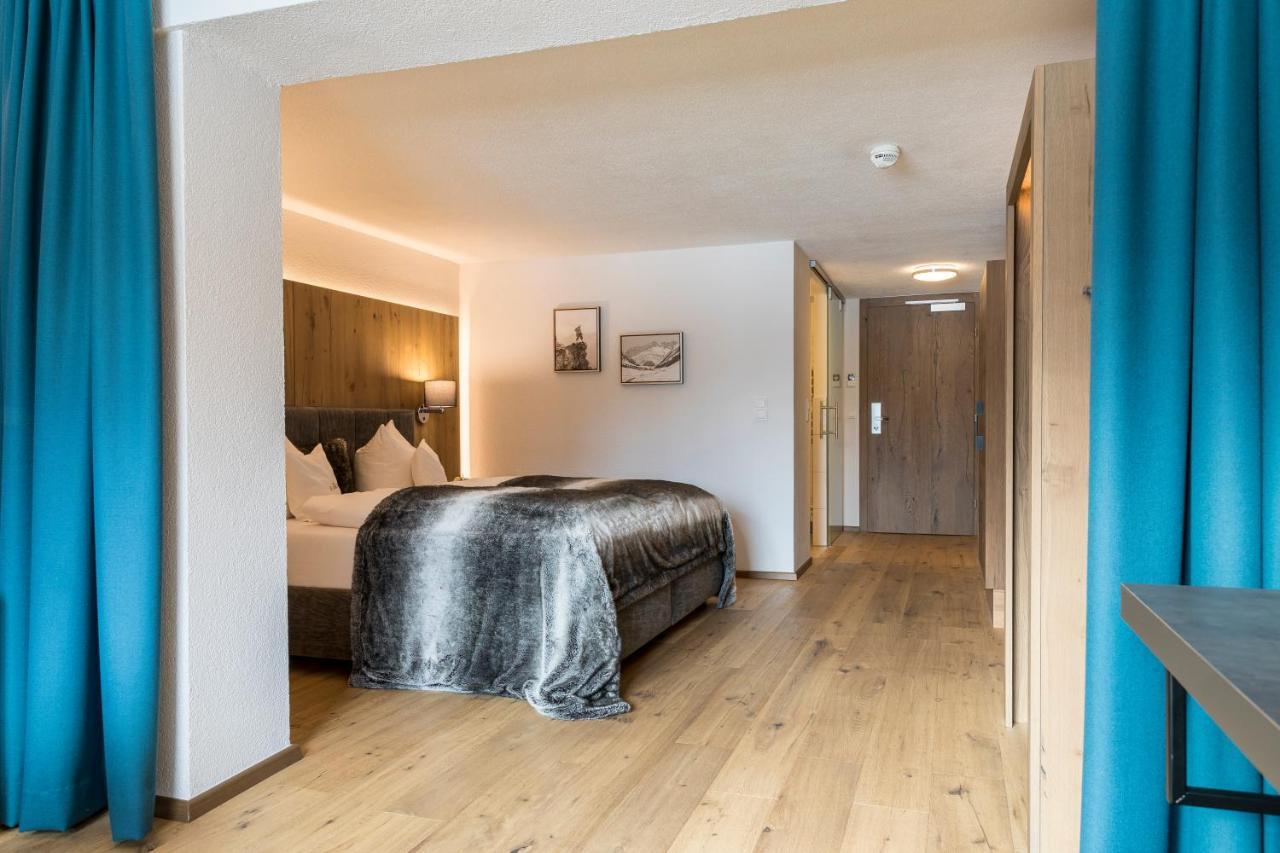 Hotel Sonnblick Sankt Leonhard im Pitztal Ngoại thất bức ảnh