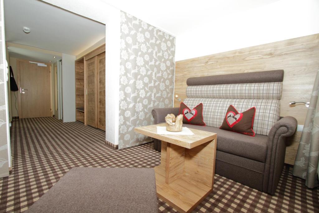 Hotel Sonnblick Sankt Leonhard im Pitztal Phòng bức ảnh