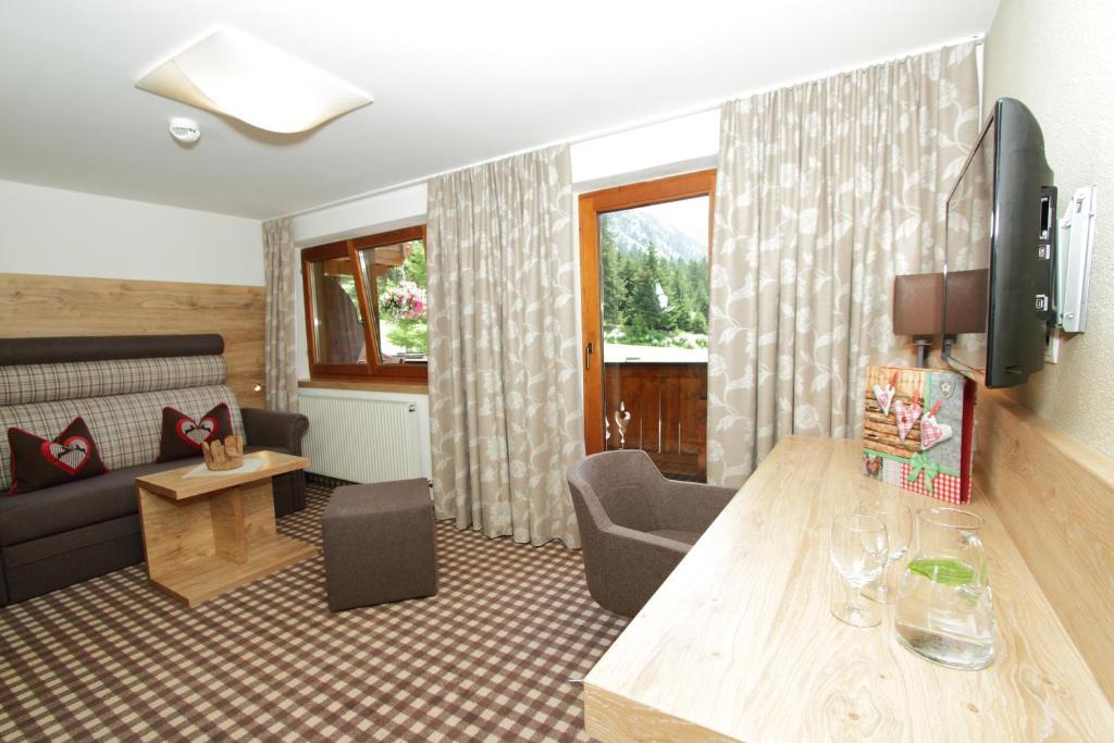 Hotel Sonnblick Sankt Leonhard im Pitztal Phòng bức ảnh