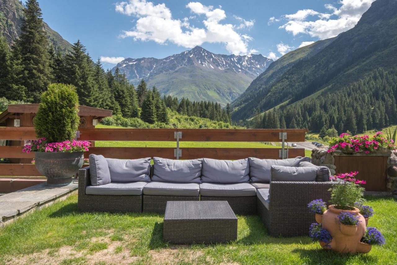 Hotel Sonnblick Sankt Leonhard im Pitztal Ngoại thất bức ảnh